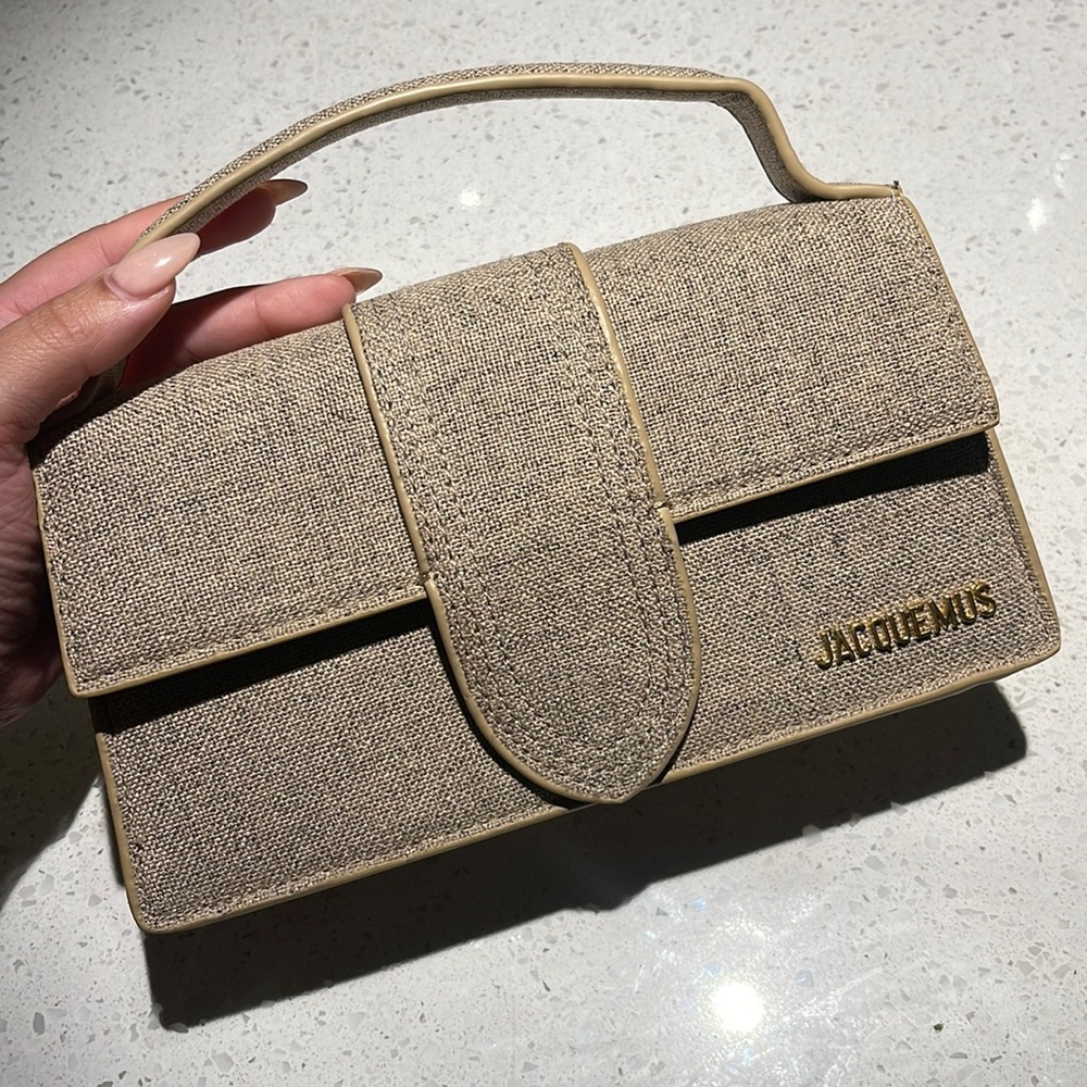 Jacquemus Le Bambino Top Handle gently used